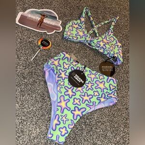 moana bikini size small top & bottom! never worn with tags